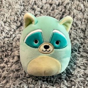 Squishmallow Blue Racoon
